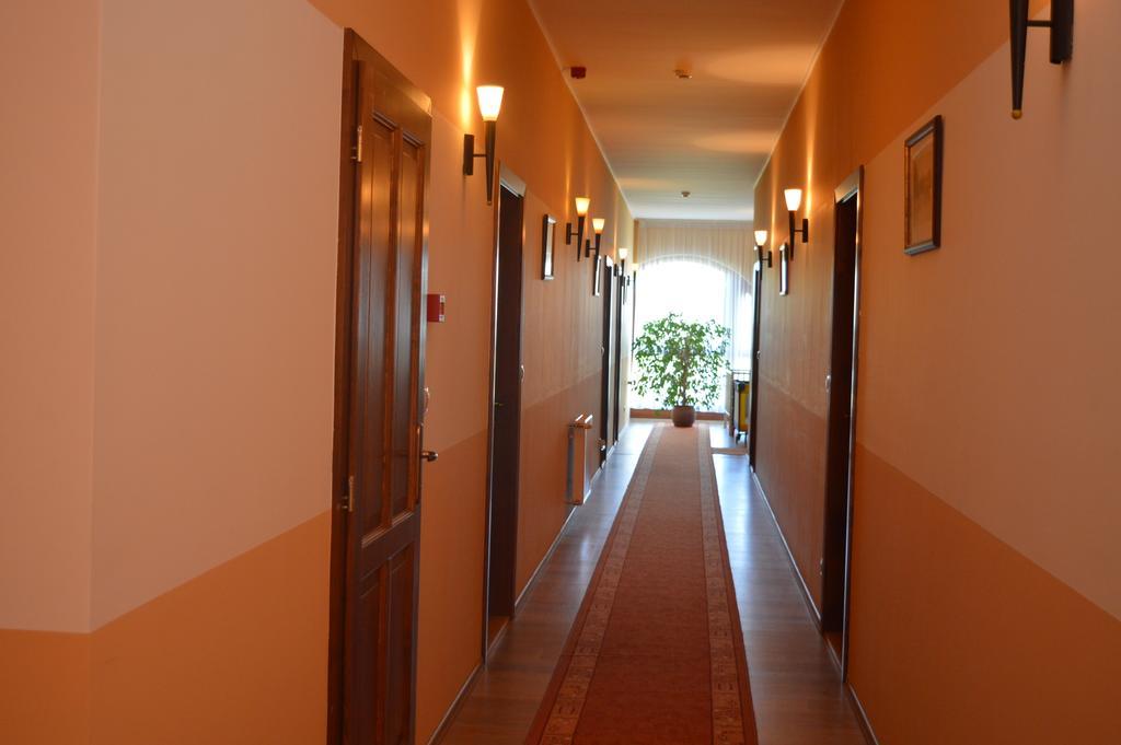 Bed and Breakfast Piroska Csárda és Panzió à Siófok Extérieur photo